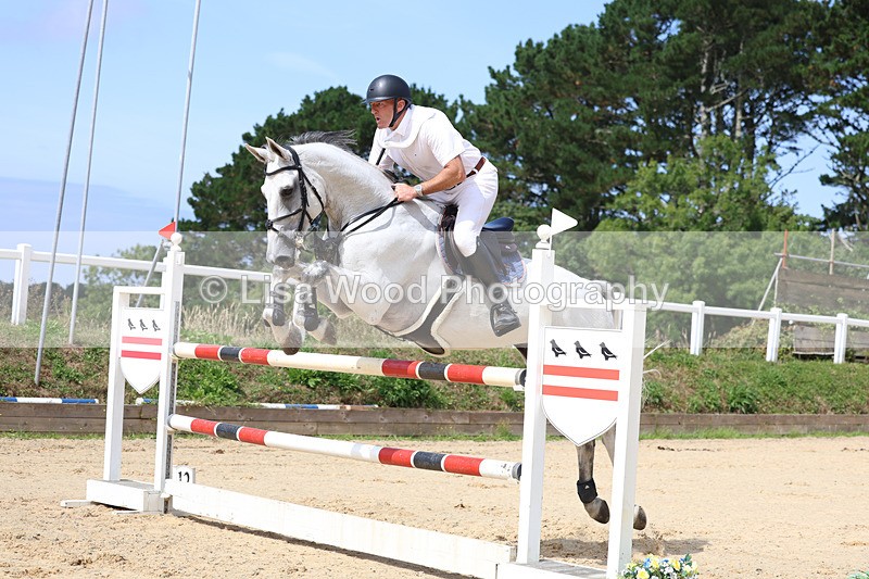 3E7A1867 - Class 9: Senior Foxhunter/1.20 open