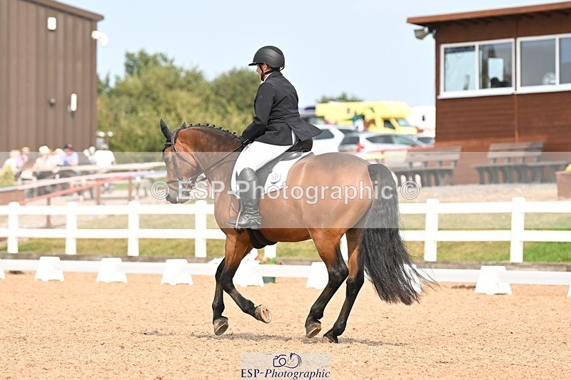 250816-142028-05091 - 049-Carolyn.GaleNewtown.Ringo