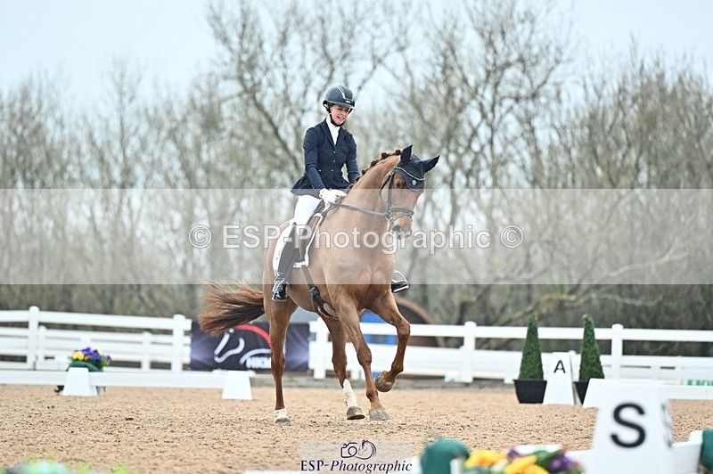 250214-121111-01456 - 148-Robyn.Walker-Voila.St.Giles