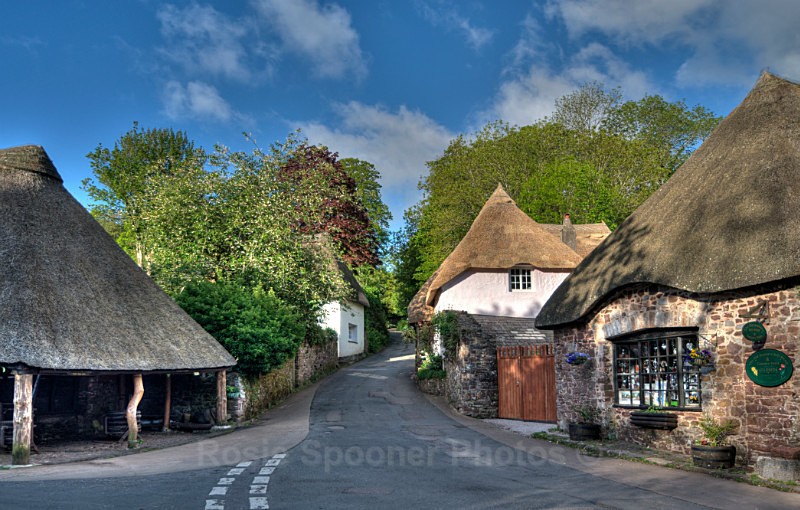 TQ58 Cockington Forge and Thatched Cottages Torquay - Greetings Cards Cockington