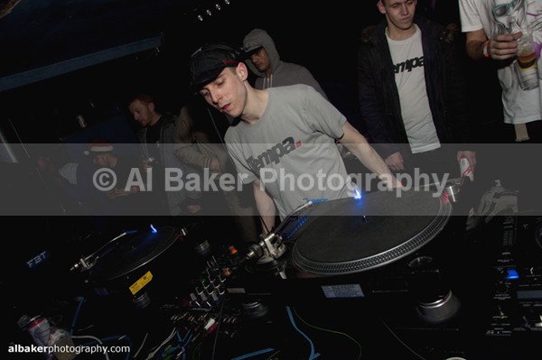 55 - Hit & Run @ factory251 19.12.11