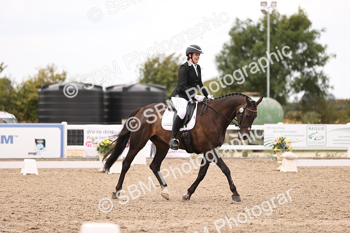 SBM_05961 - Class 37 Novice 5