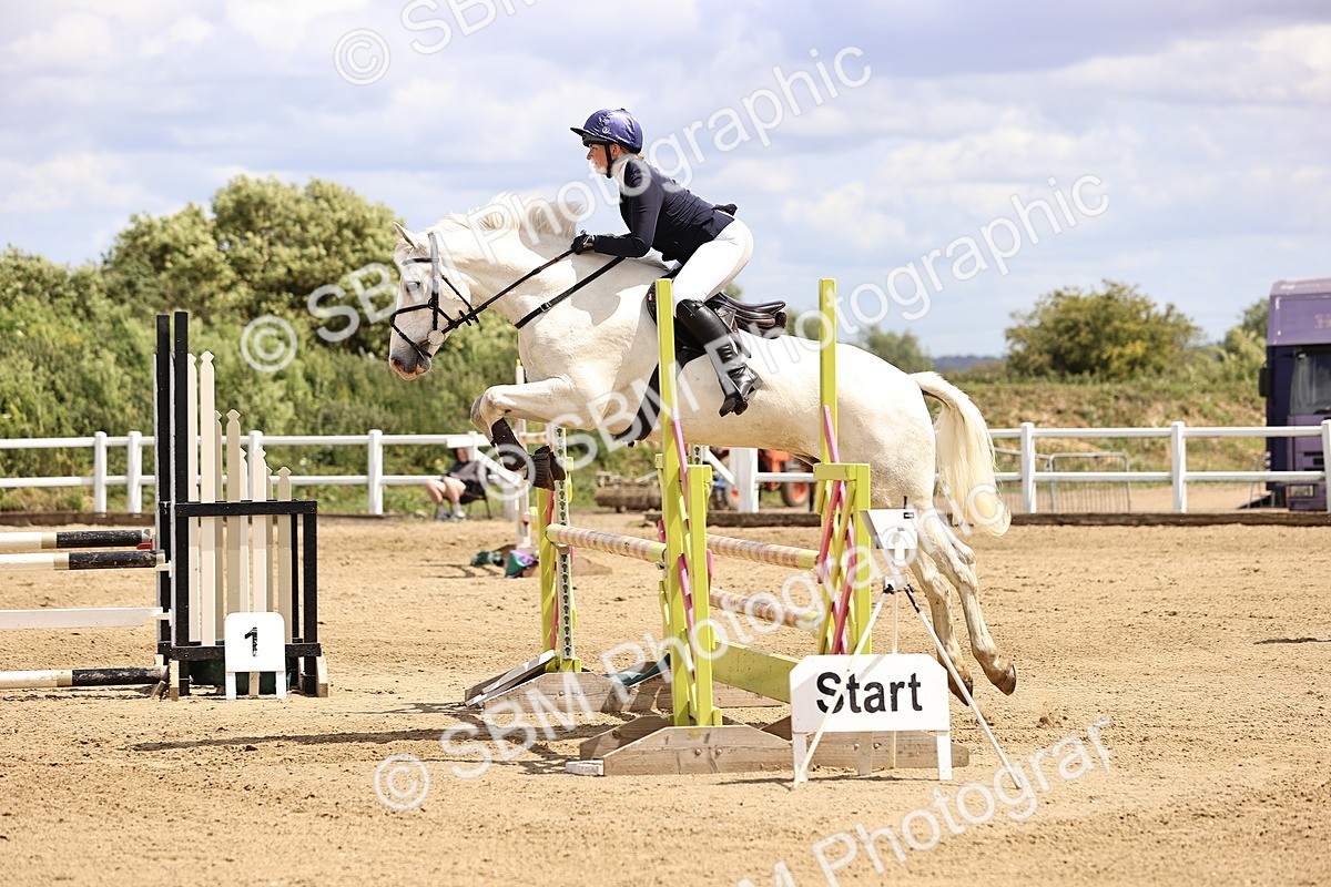 SBM_008076 - Class 3 - 90cm showjumping