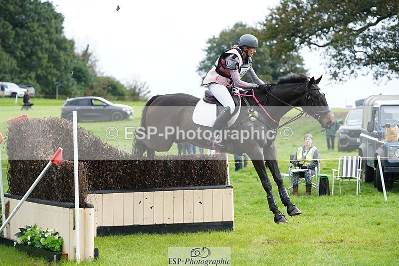 231021-095432-13404 - 603-KILBUNNY.BLUE.BIRD-Claire.Deuten-SC+XC