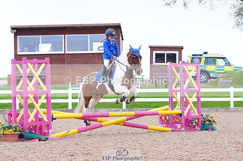240505A-084014-03932 - Cls 11 Clear Round 50cm