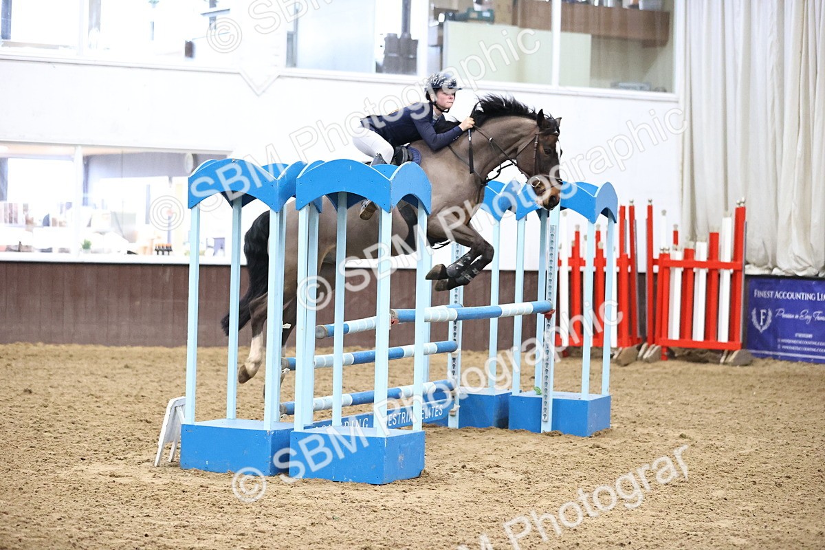 SBM_000911 - Class 4 - Blue Chip Pony Newcomers - 1.00m