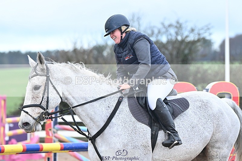 231210A-122044-02430 - Cls 19 Snr 1.05m Open