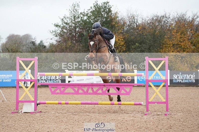 251107-132646-01151 - Cls 6 Foxhunter and 1.20m Open