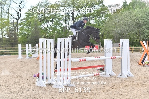 BPP_6139 - CLASS 29 SUN Senior Newcomers/ 1.10m Open