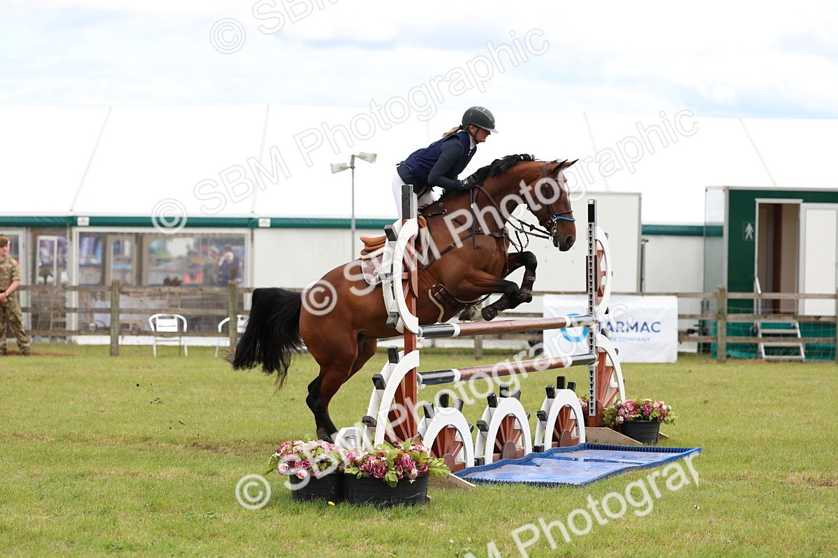 SBM_13726 - Class 206 - Senior Newcomers - 1.10m Open