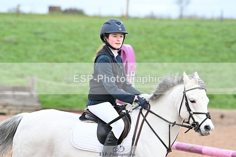 231203A-134222-01440 - Cls 23 Stepping Stones 128cm & 138cm