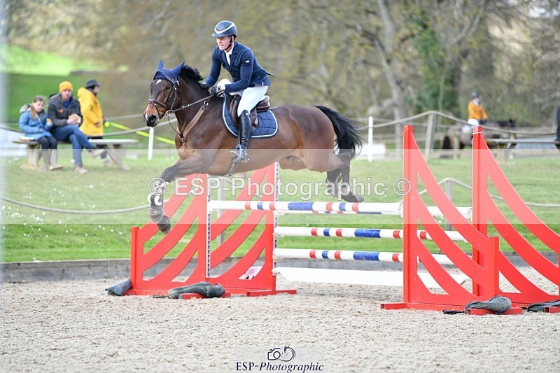 240324-124011-02624 - Cls 9 Snr 1.05m Open