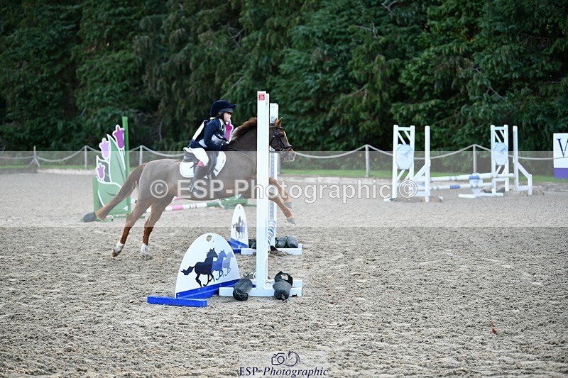 251004A-090301-00037 - Classes 1-2-3 40cm