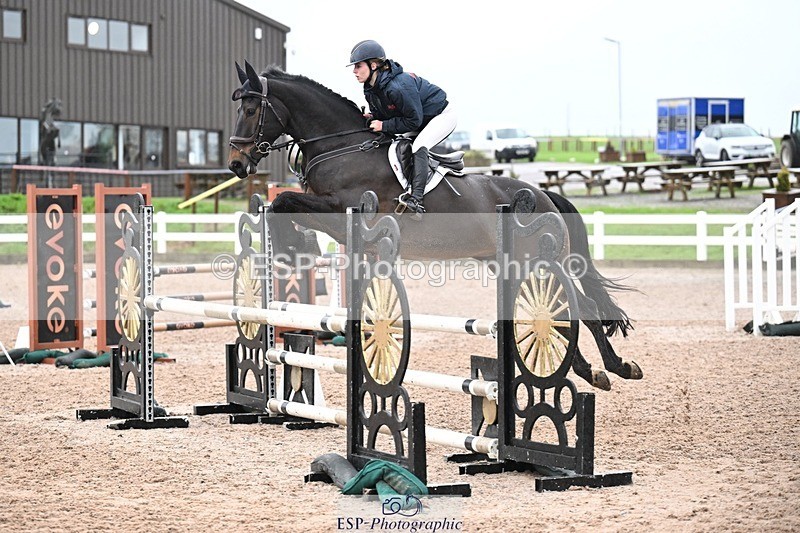 251206-111825-00834 - Cls 11 Snr Discovery and 1m