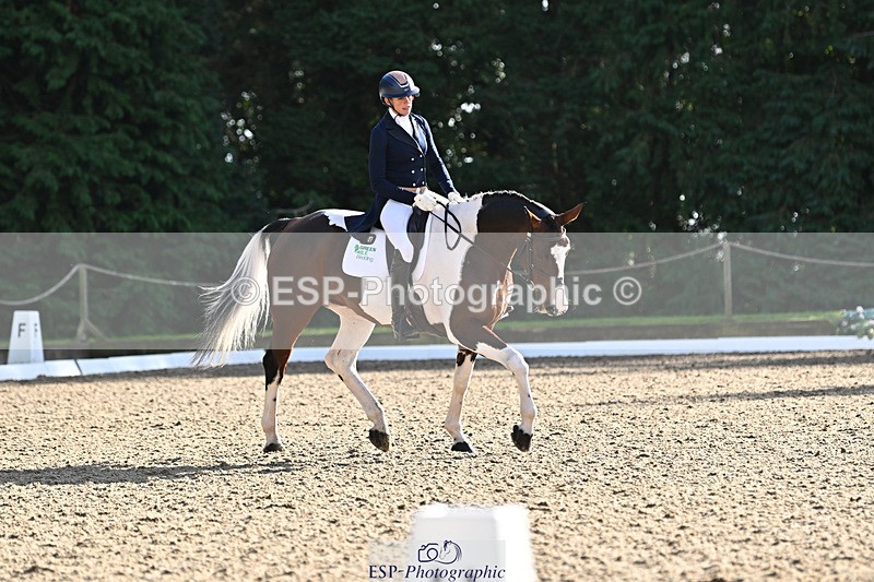 241023-145326-00634 - 004-Claire.Deuten-FOXRIDGE.HIGH.JINX