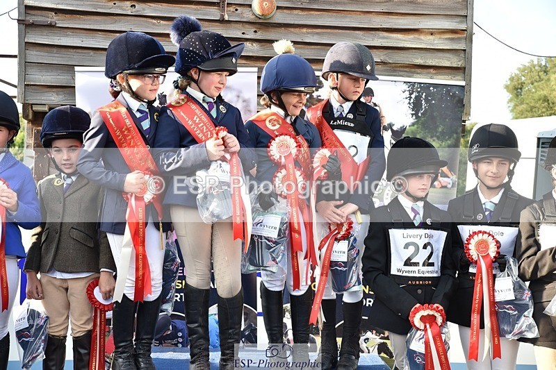 230824-182242-07066 - Thursday 40 and 50cm Presentations