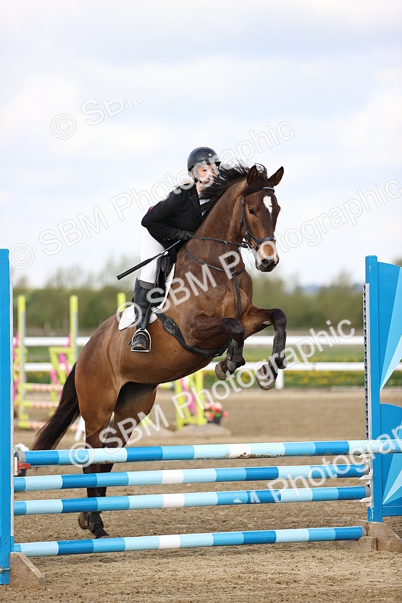 SBM_001713 - Class 8 - Clear Round