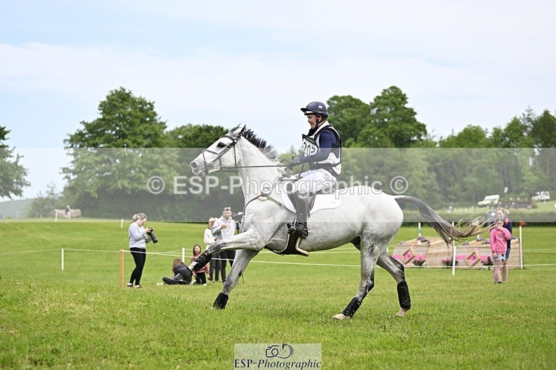 240525-145538-16618 - 207-IE_MR_MCGREGOR-Will_Furlong