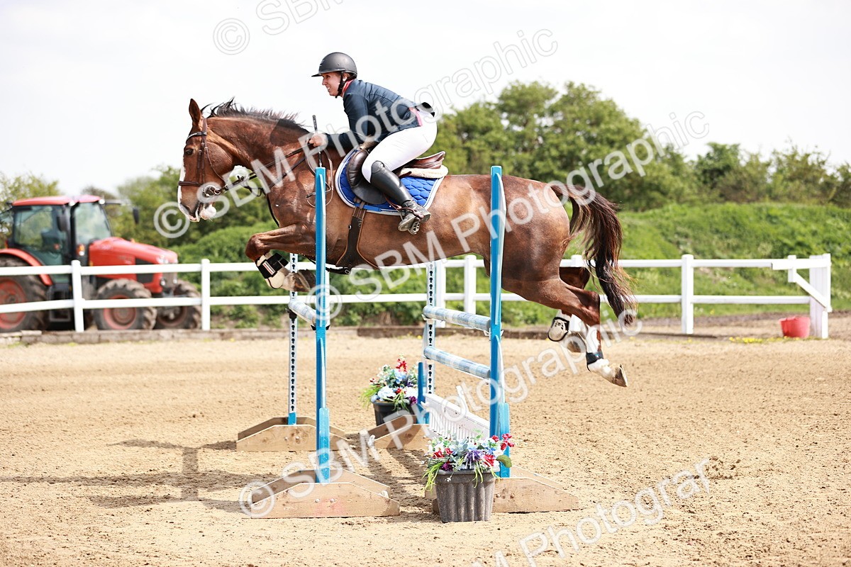  - Class 24 - Senior Newcomers - 1.10m