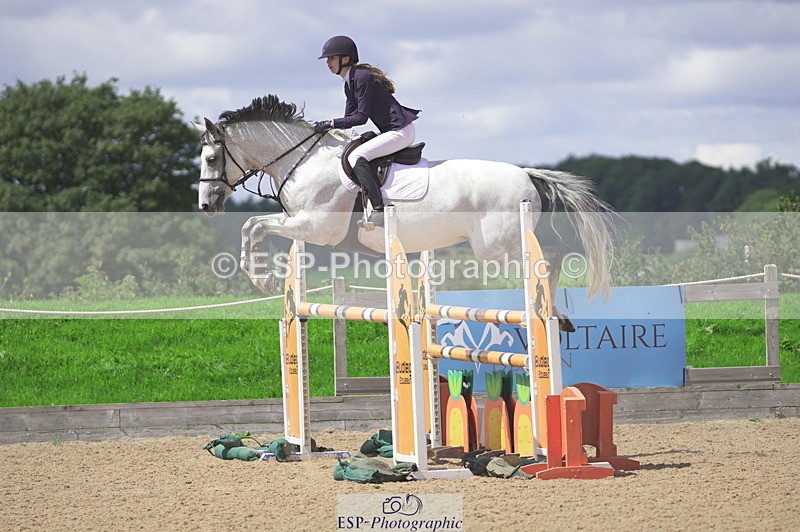 230806A-124846-02068 - Cls 14 Snr Foxhunter & 1.20m Open