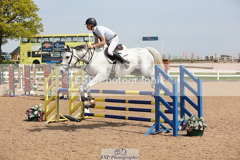 240510A-142213-07607 - Cls 17 1.05m National Am Quali