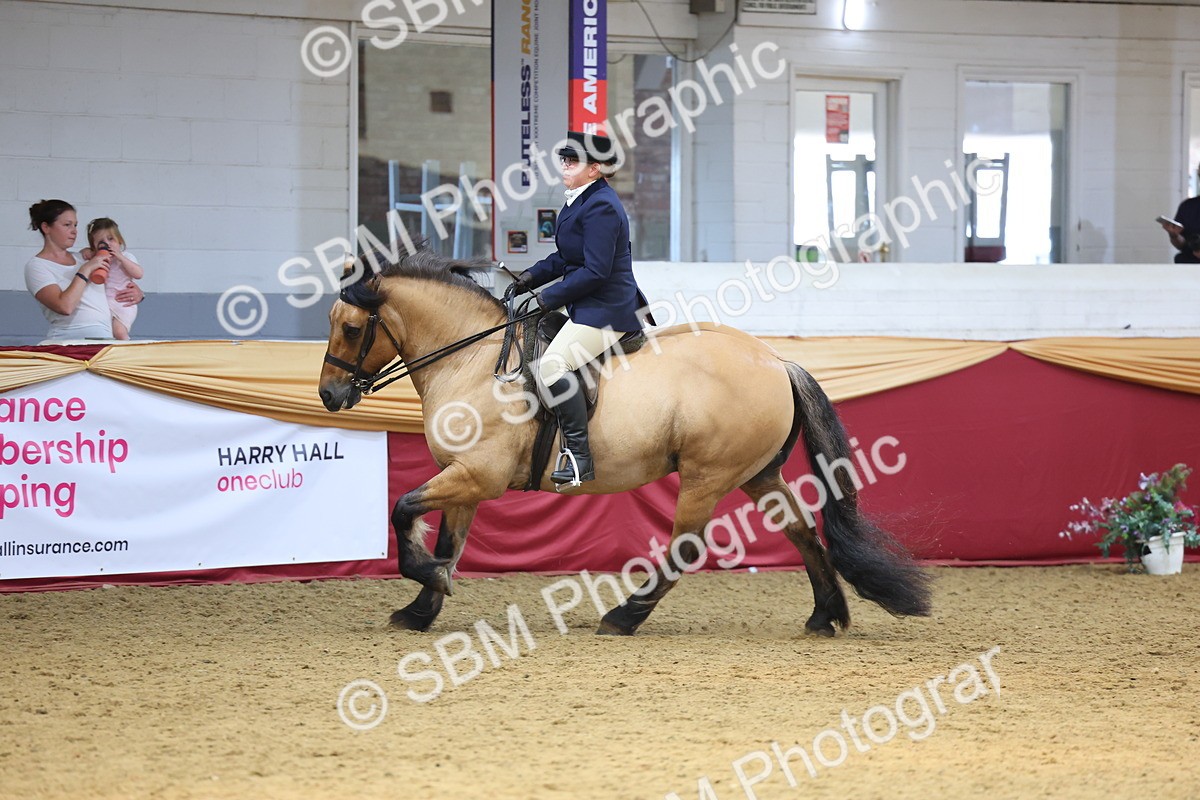 SBM_24418 - Class 906 - Supreme Final - Ridden Pre Vet