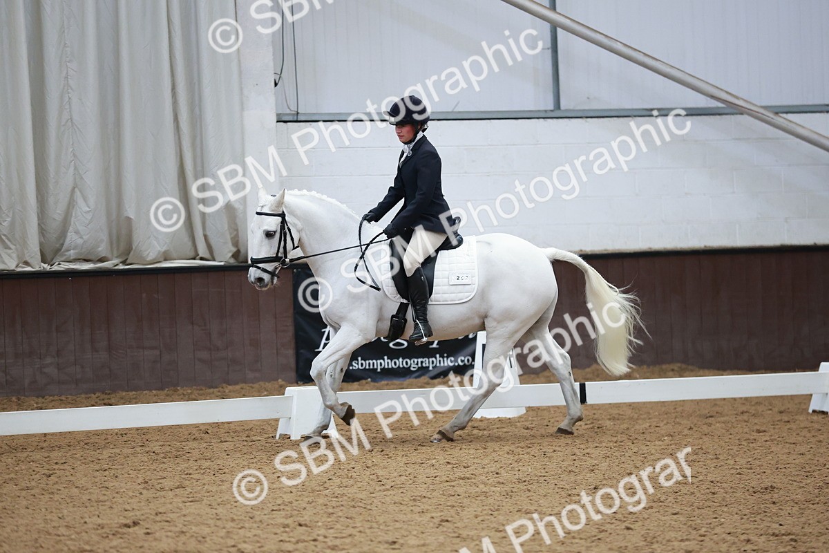 SBM_004042 - Class 2 - Novice 2020