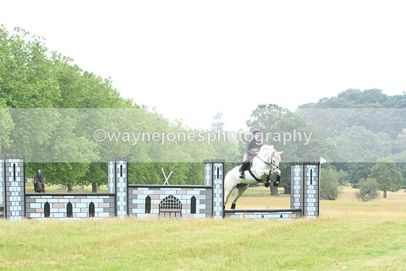 IMF_1475 - Time at Castle Jump 09:18 to 10:15