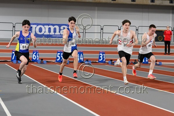 Age26SAT-914527 - Track Male Set One
