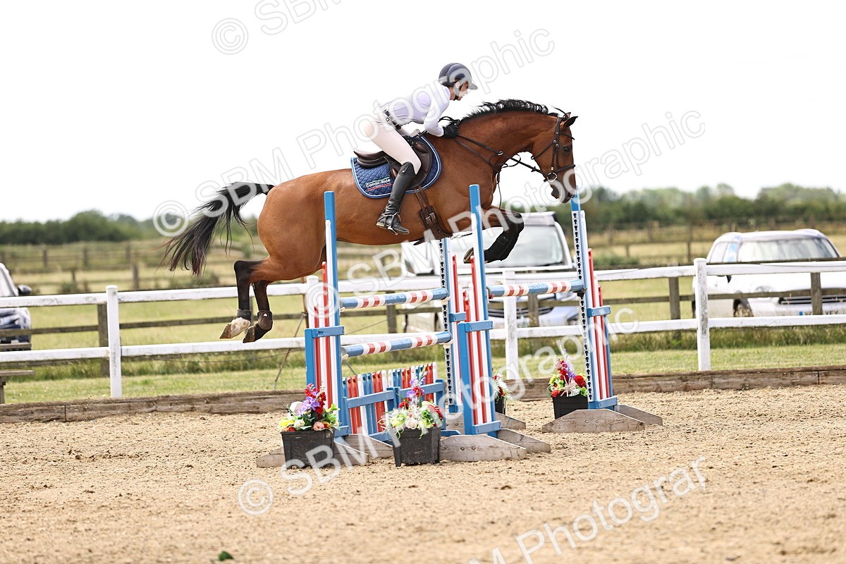 SBM_003496 - Class 22 - Senior Foxhunter 1.20m