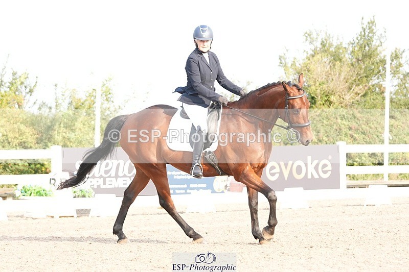 250817-085806-07408 - 146-Jean.BucklandCourt.Esquire