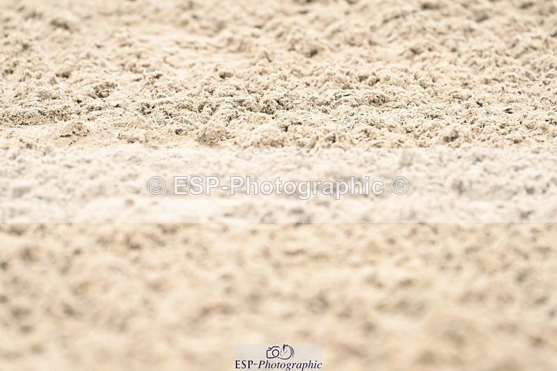 241103-102547-00337 - Intro 3 - 9.40 to 10.40