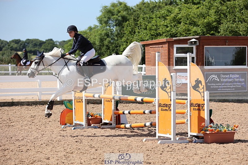 240629A-110614-04398 - Cls 17 Discovery and 90cm Open