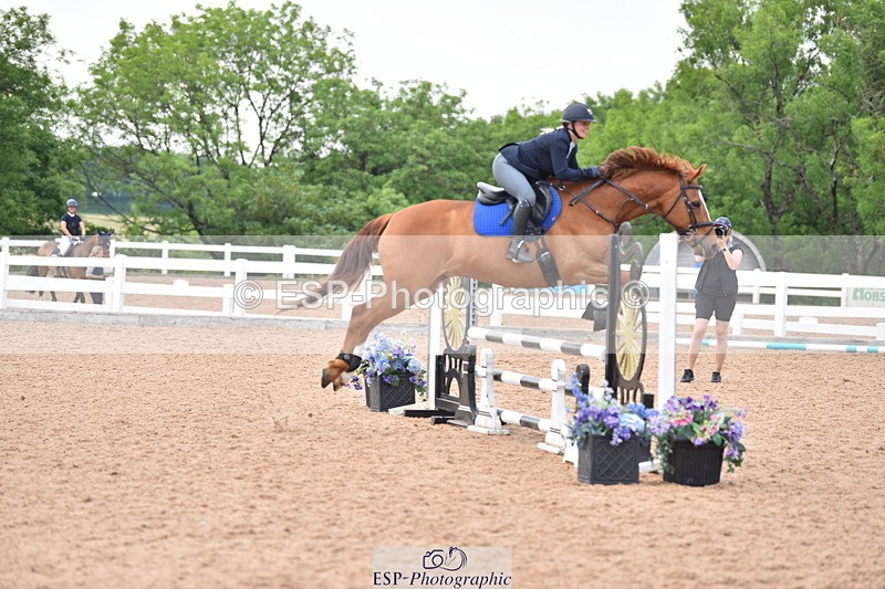 230609A-175317-01696 - Jolly Jumps Ride and Run