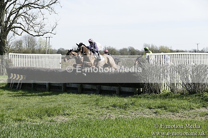 PtP 250317 91 - V.W.H. Hunt Point-to-Point Siddington 25/03/17
