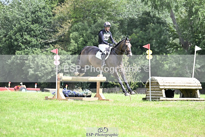 240804-121124-12562 - 364-Tom_Rowland-MONBEG_SKYFALL