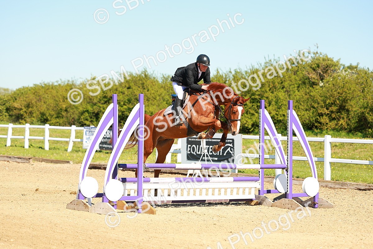 SBM_000142 - Class 2 - Senior British Novice - 90cm