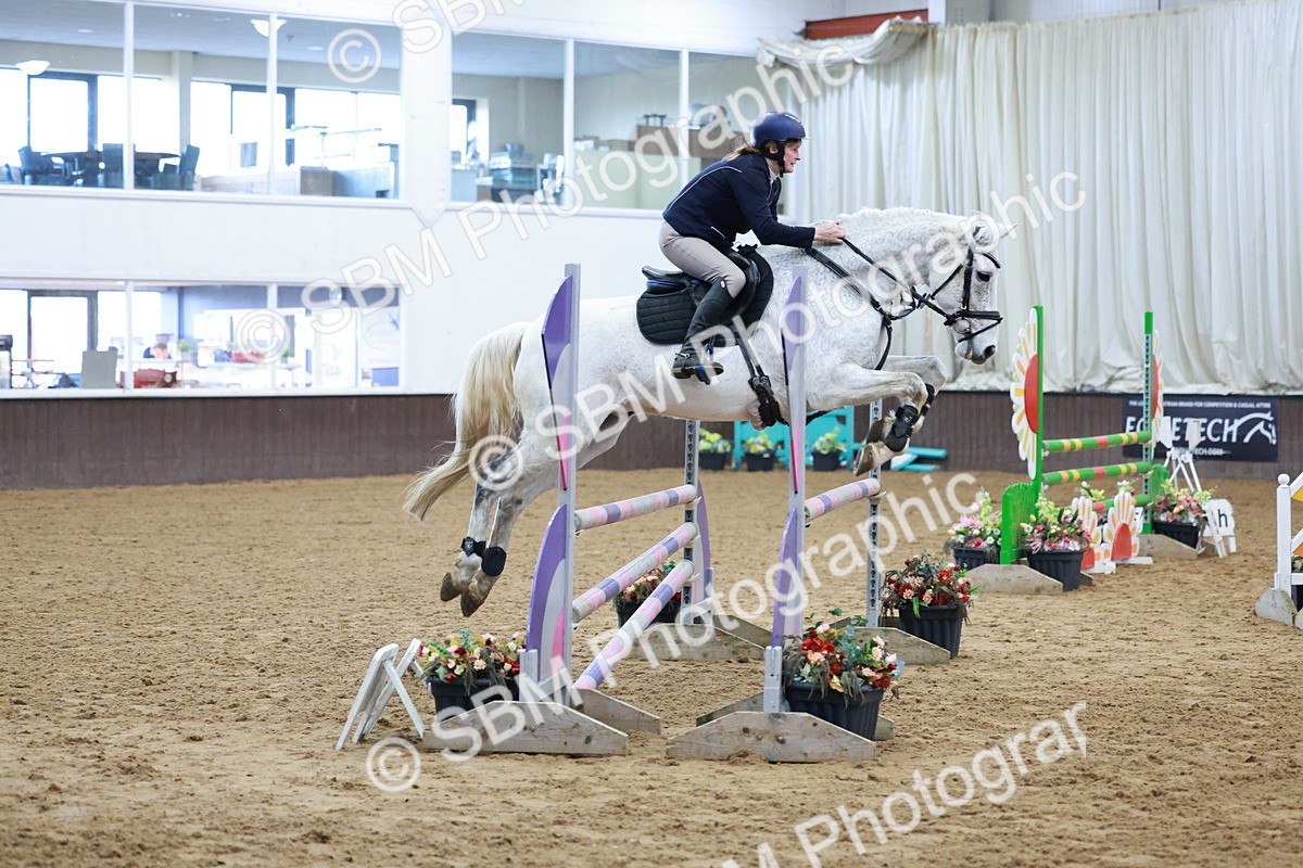 SBM_003046 - Class 10 - Nupafeed Supplements Senior Discovery/ 1m Open