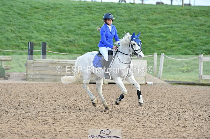 240210A-115834-00909 - Cls 19+20 Club and Schools 80cm