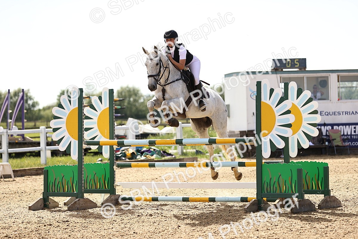 SBM_003005 - Class 5 - Senior Foxhunter - 1.20m
