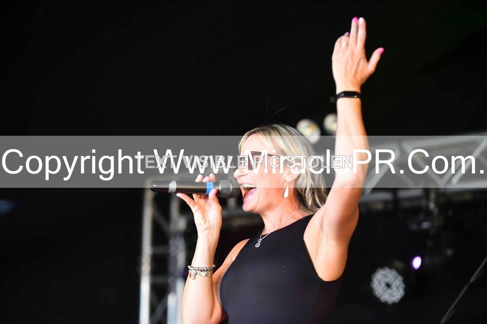 SH4_0760 - Lisa Winwood