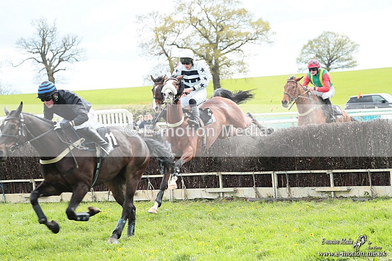 PtP 180426 501 - Worcestershire Hunt PtP Chaddesley Corbett 18/04/26