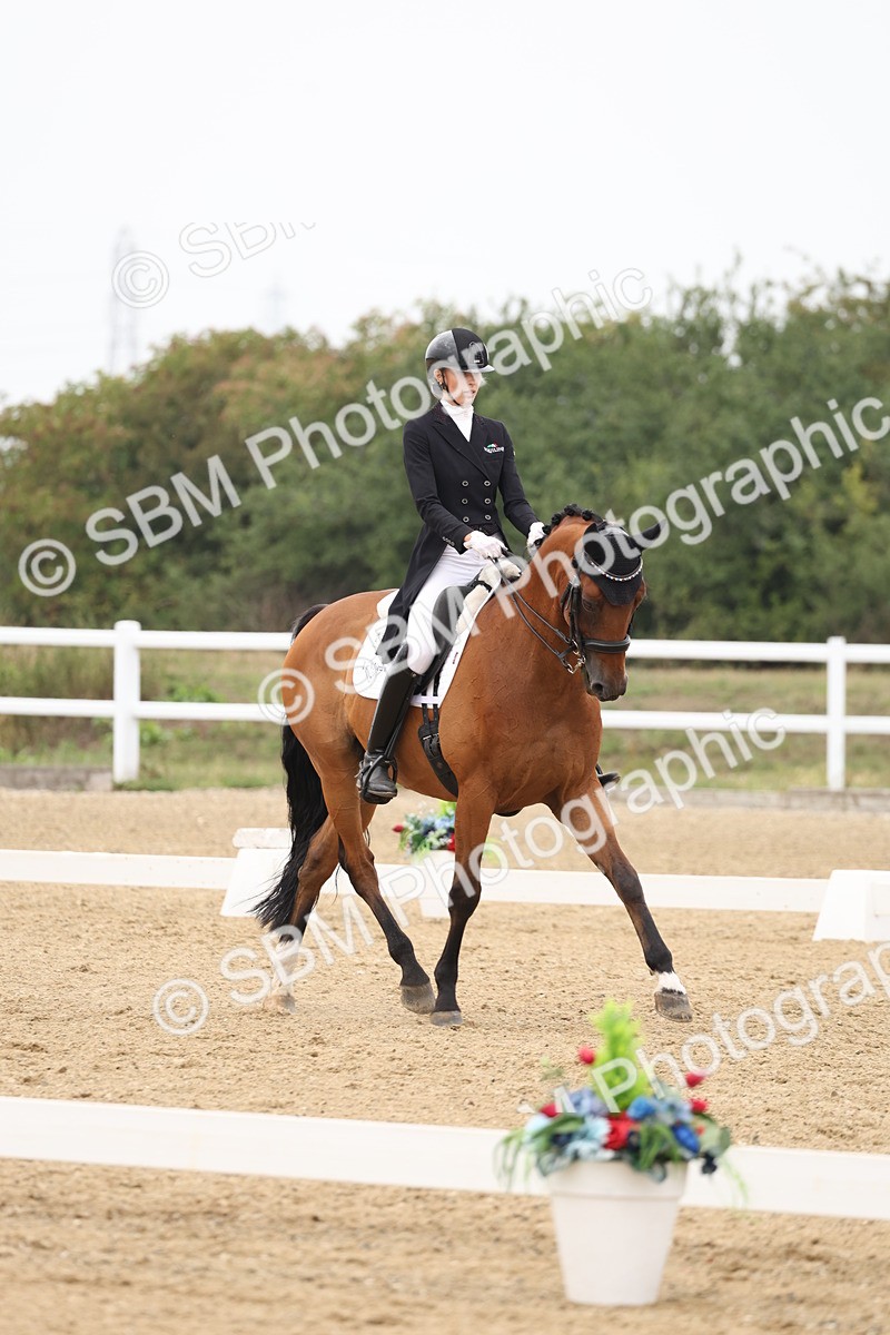 SBM_008040 - Class 10 - FEI INT I - 16.10-16.50