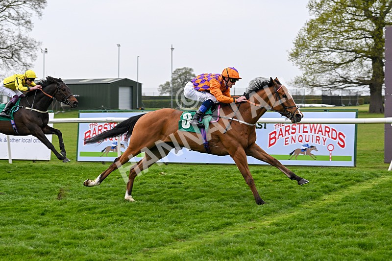 120425-Race 3-Paborus-1064 - Race 3