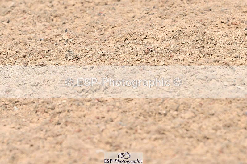 240509A-112107-01127 - Cls 9 Snr 1.20m Open