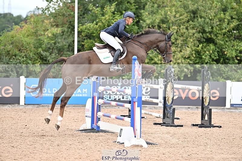 250820B-130532-00691 - Cls 4 Newcomers and 1.10m Open