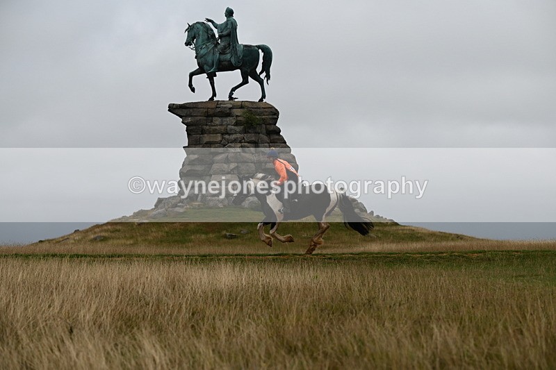 DSC_0306 - Time at Statue 09:51 to 10:54