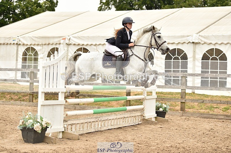 230618-143700-12943 - Cls 25 Pony Foxhunter & 1.10m Open