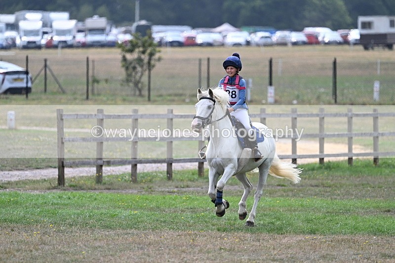 WJ7_1143 - XC Time 11:23 to 11:40