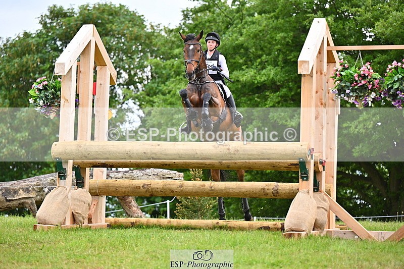 250524A-171700-15157 - C-281-Holly.Morris-NADIR.DE.LEAU